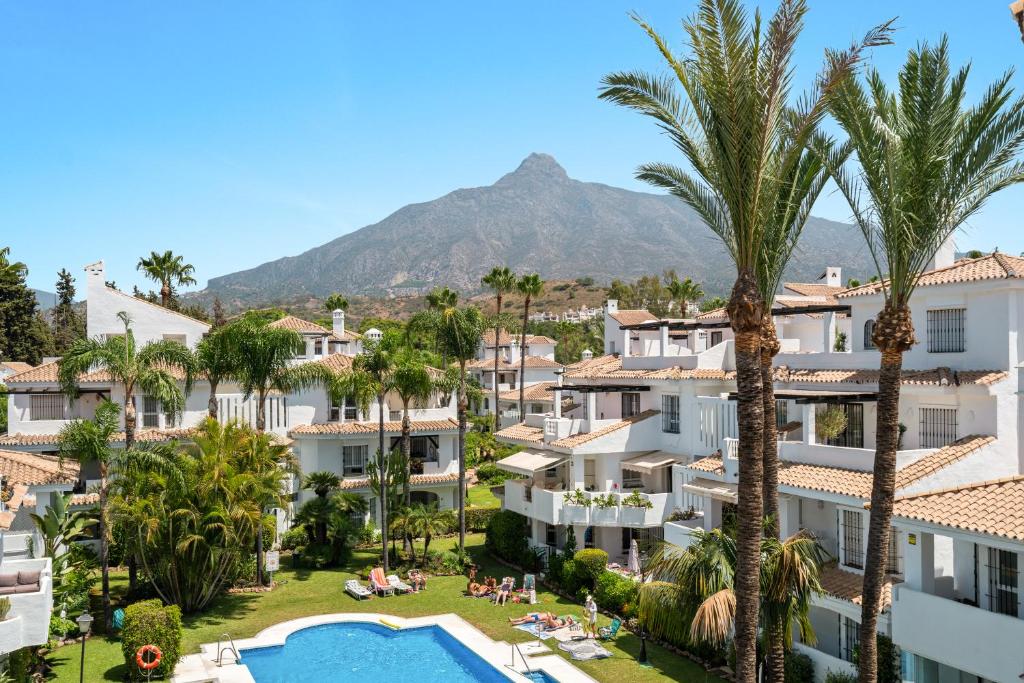Los Naranjos 2BR Rooftop Terrace & Mountain View - 1
