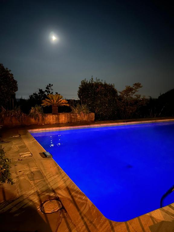 Le Belvedere, family home with pool, panoramic view - 5