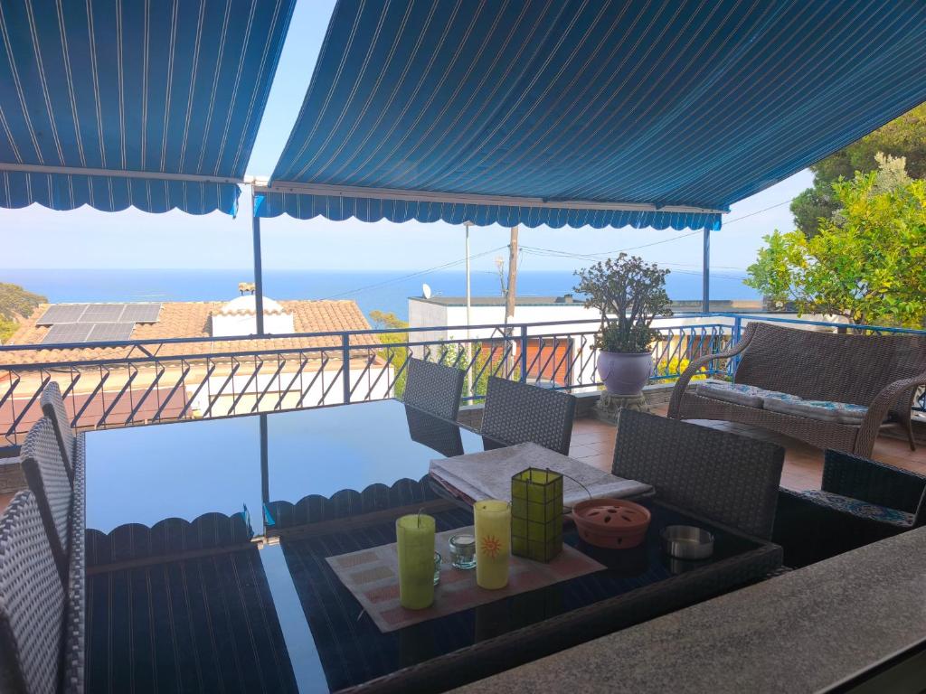 Villa near the beach with fantastic sea views with swimming pool - 4