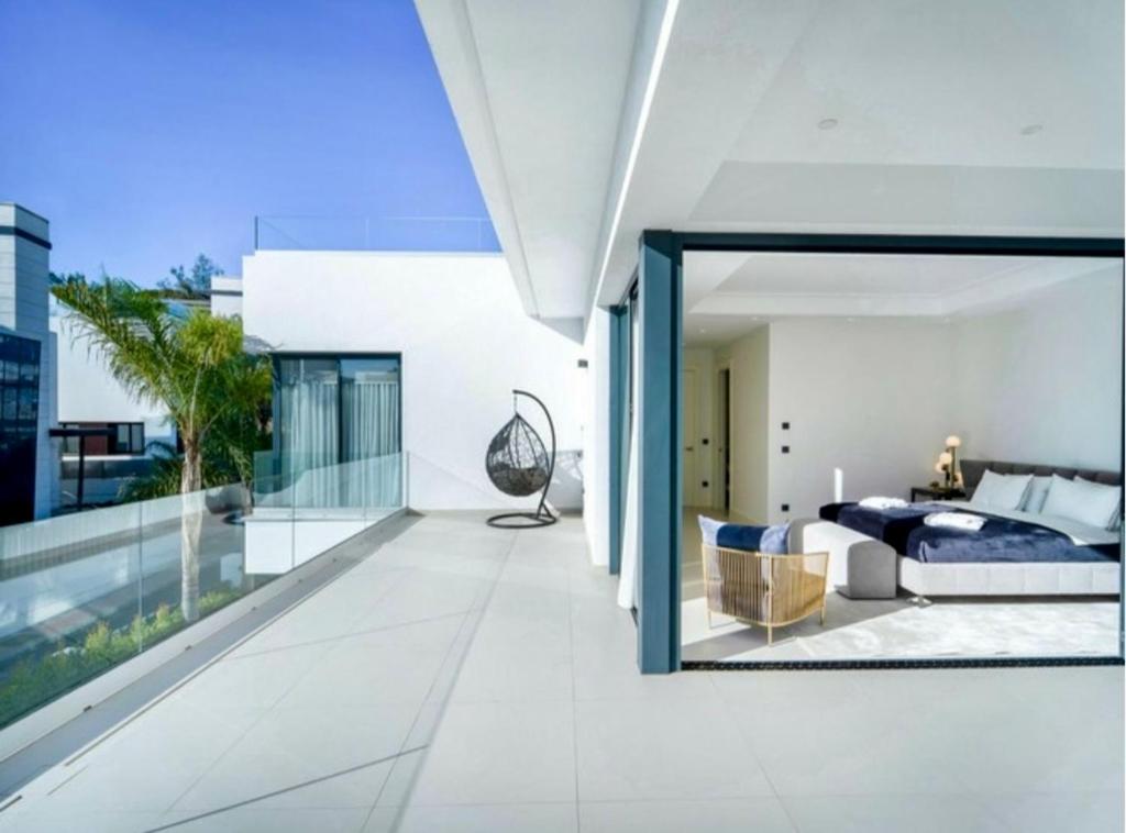 Luxury Villa with private pool - 5
