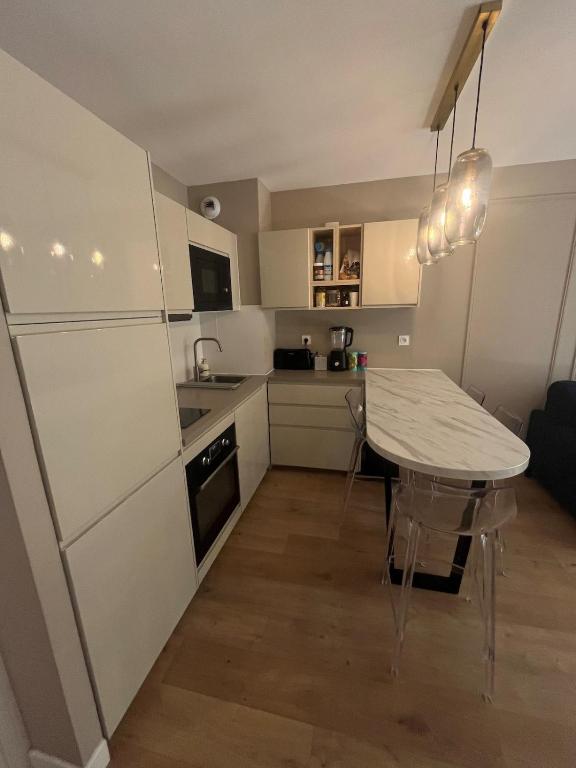 Beautiful 2-room rental in Cap d'Antibes - 3