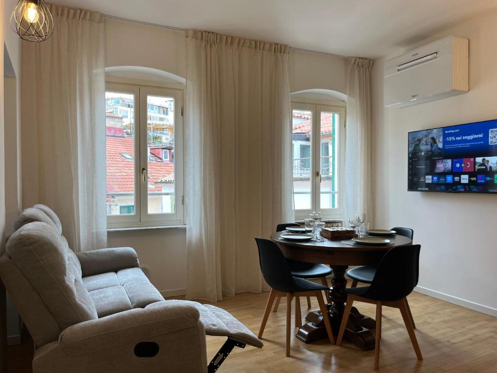 MEK Corradi House - 4