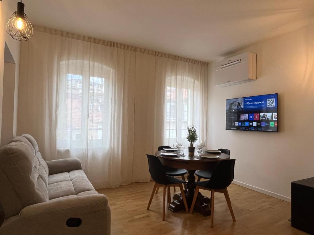 MEK Corradi House - 3