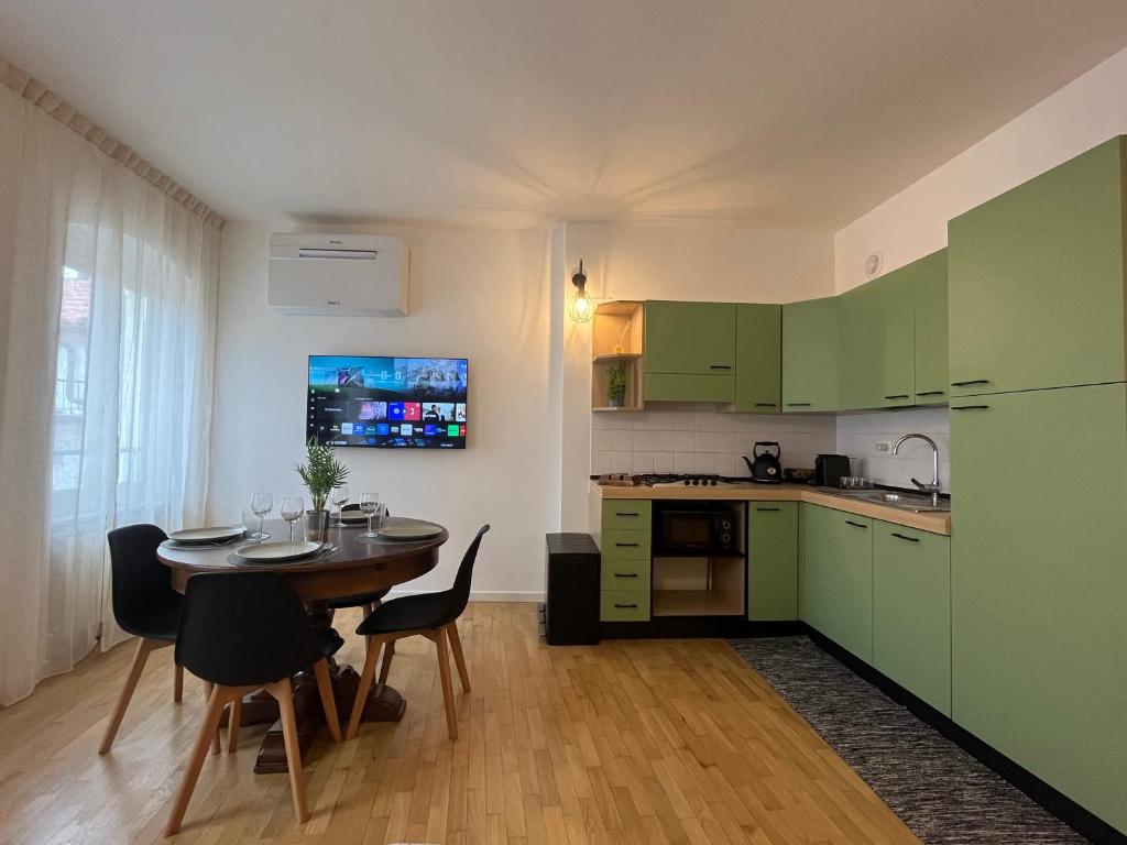 MEK Corradi House - 2