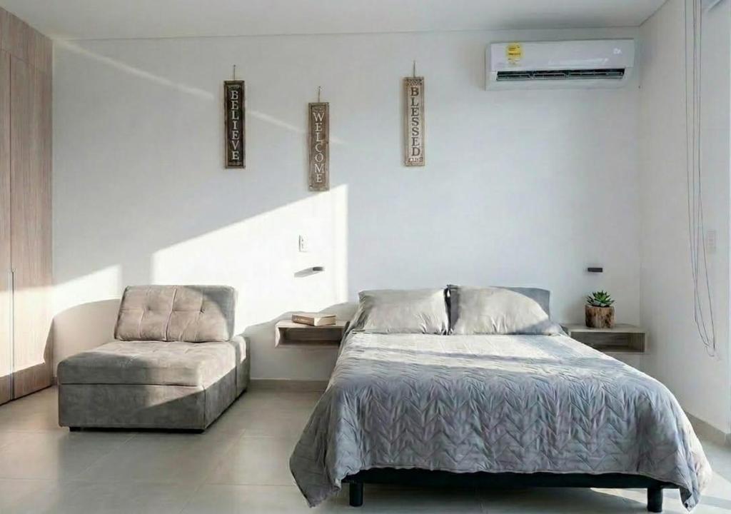 Modern apartment steps from the sea in Santa Marta - 3