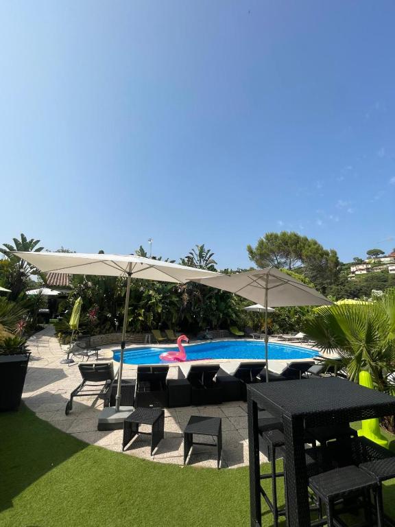VILLA LES YUCCAS - Pool - Sea view - 4