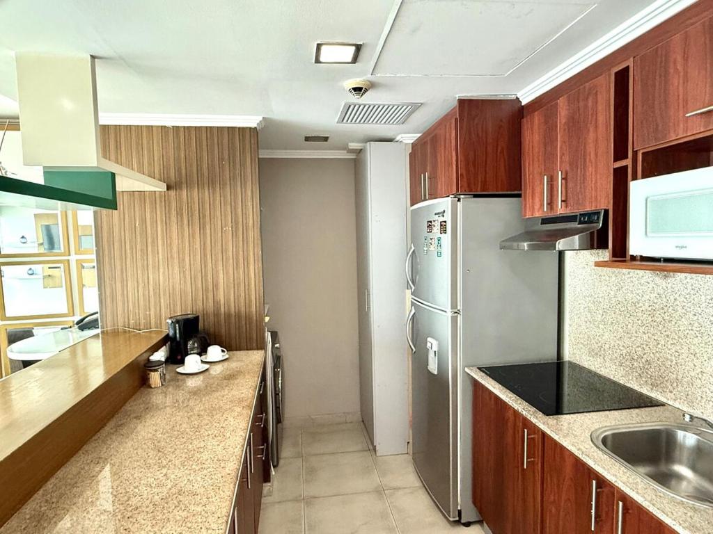 Hermosa suite vista al río con piscina y jacuzzi RF2-504 - 5