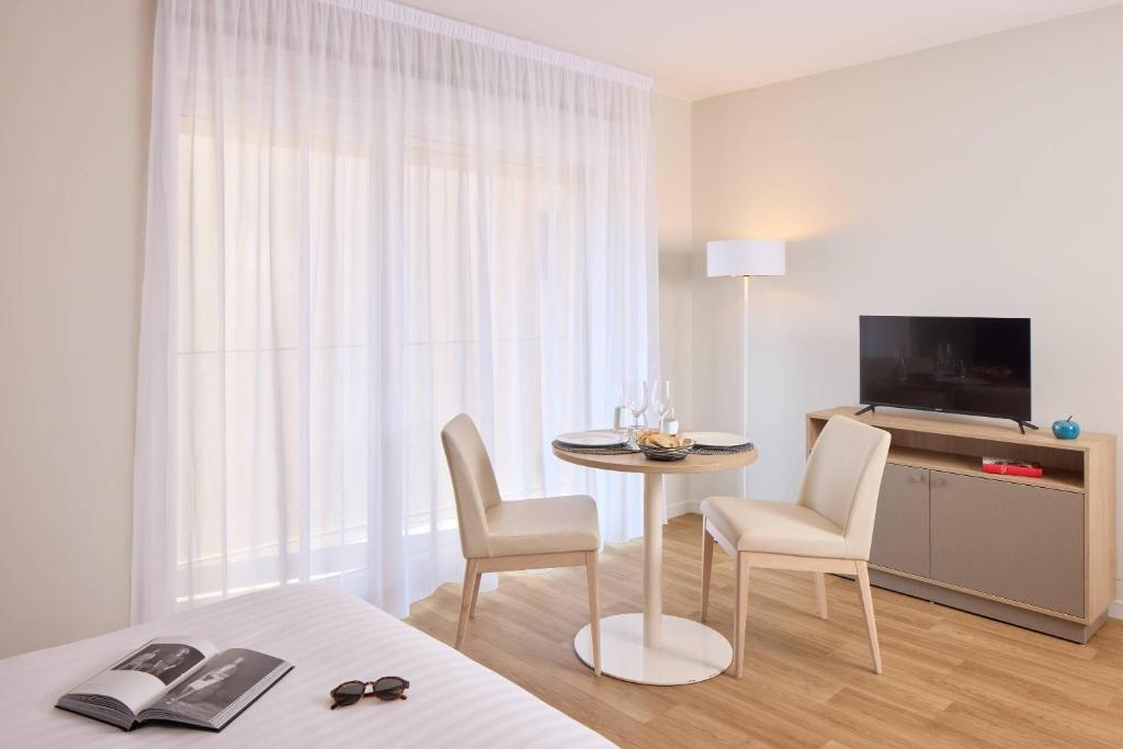 Quality Aparthotel Voiron - 5