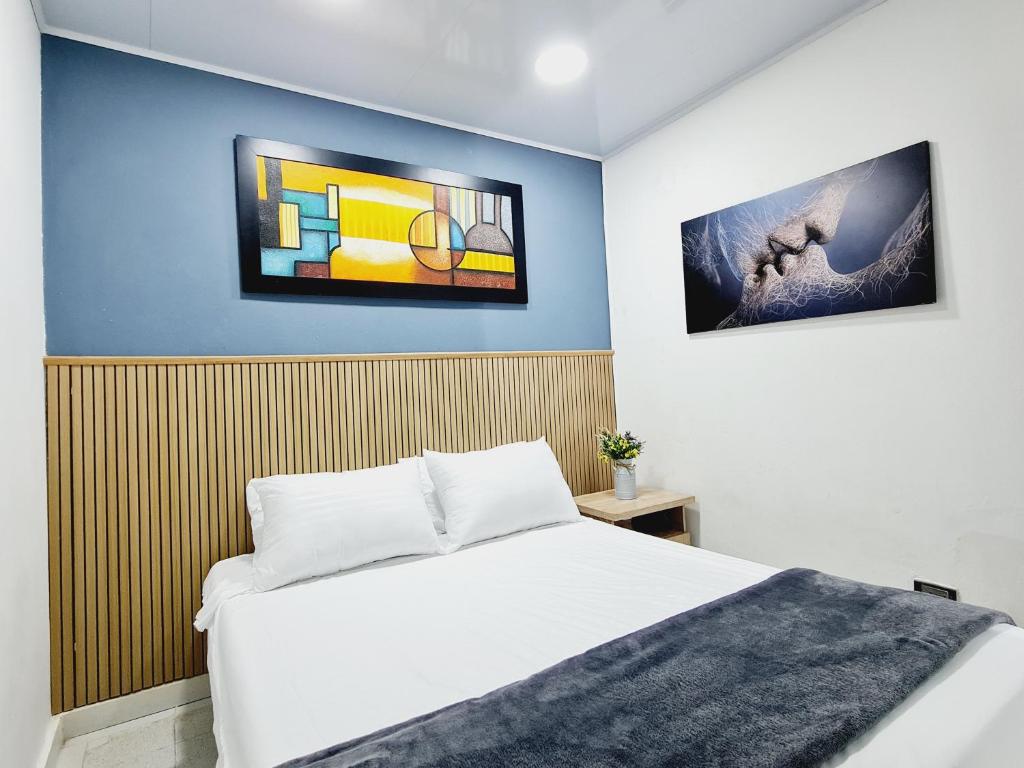 New Cozy Apartment in the Poblado, San Lucas - 2