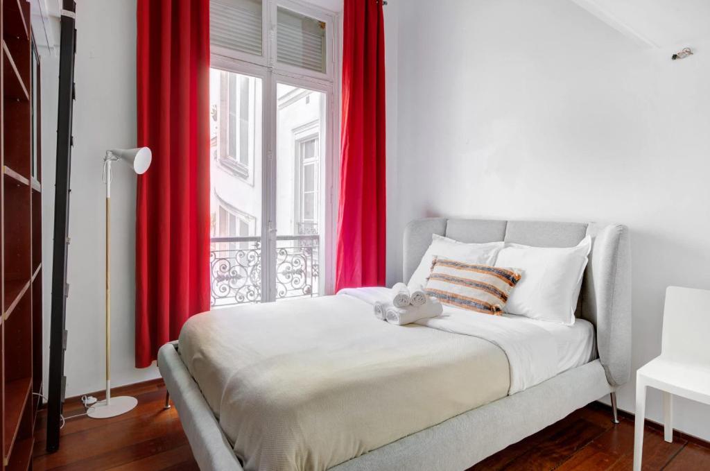 BnBNova - 3BR 2BA - Place de la Republique - 4