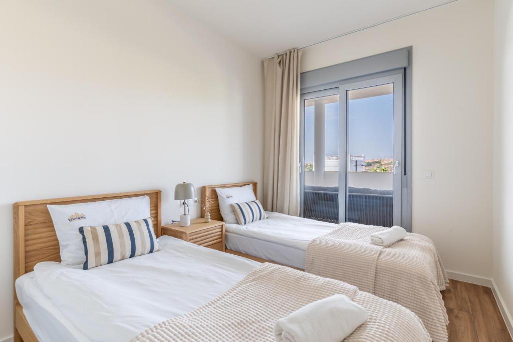 Habitat Valle Romano with Pool, Gym & Playground by Downtown Apartments Spain - 5
