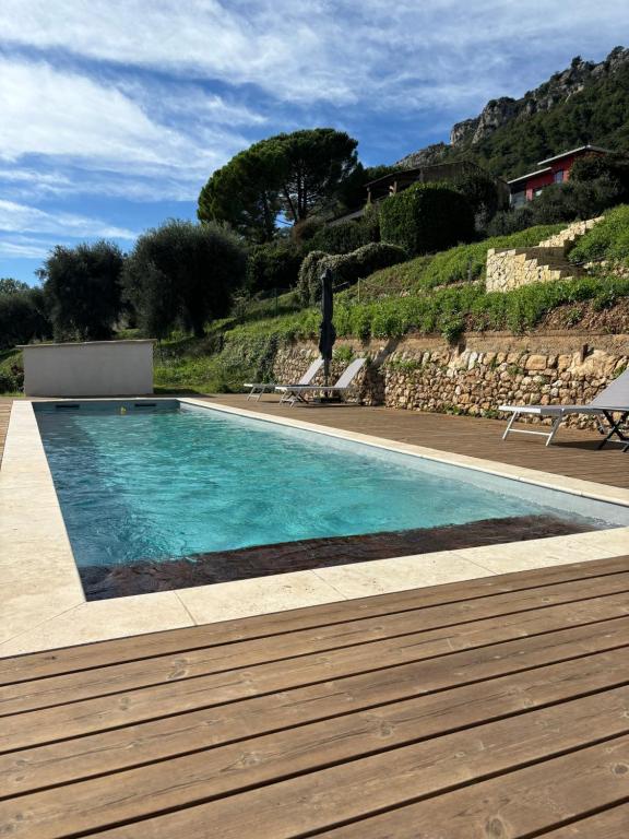 Domani Vencius - Cocon de bien-être à Vence avec vue mer, piscine et terrasse ensoleillée - 3