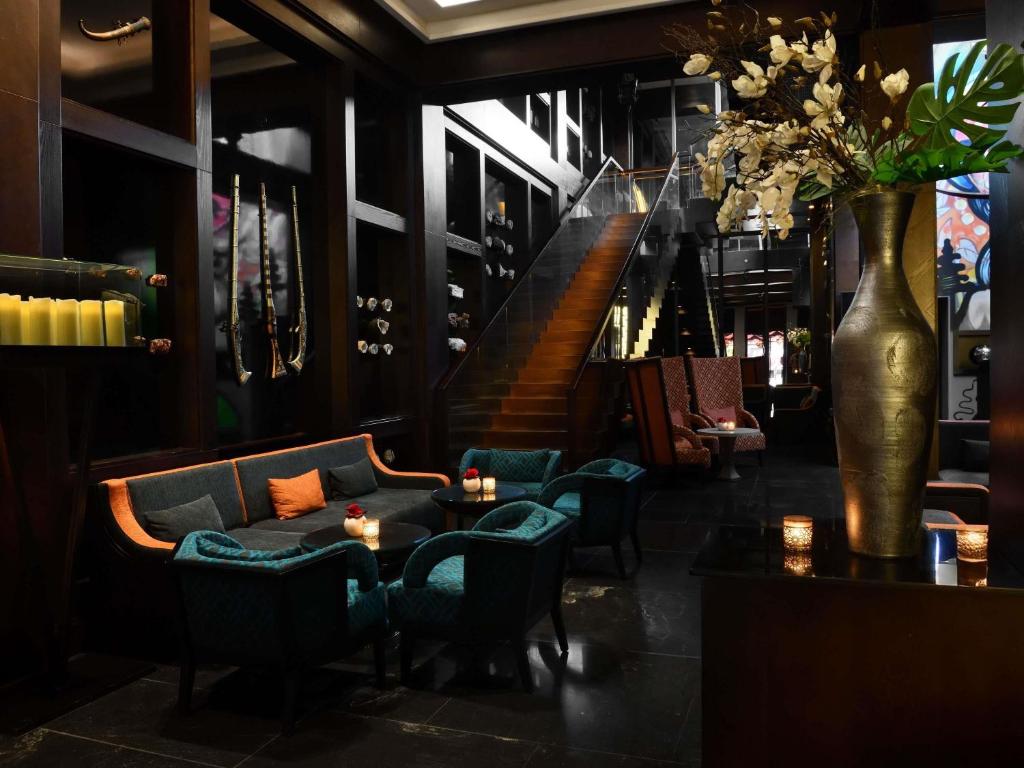 Bar/lounge