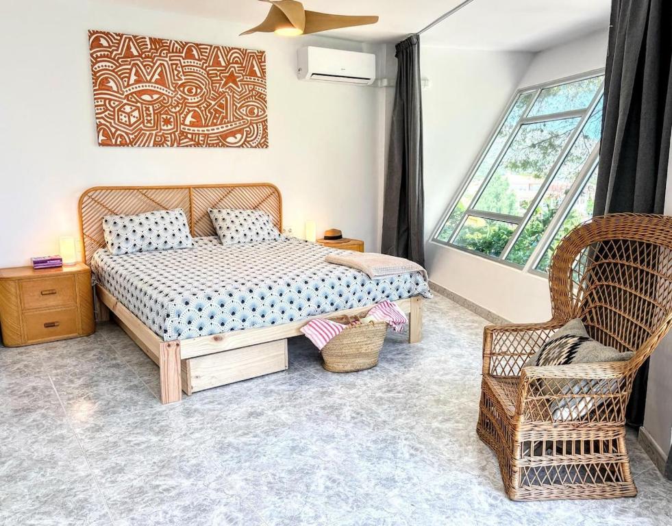 Boutique Benicassim retreat, panoramic sea views - 3