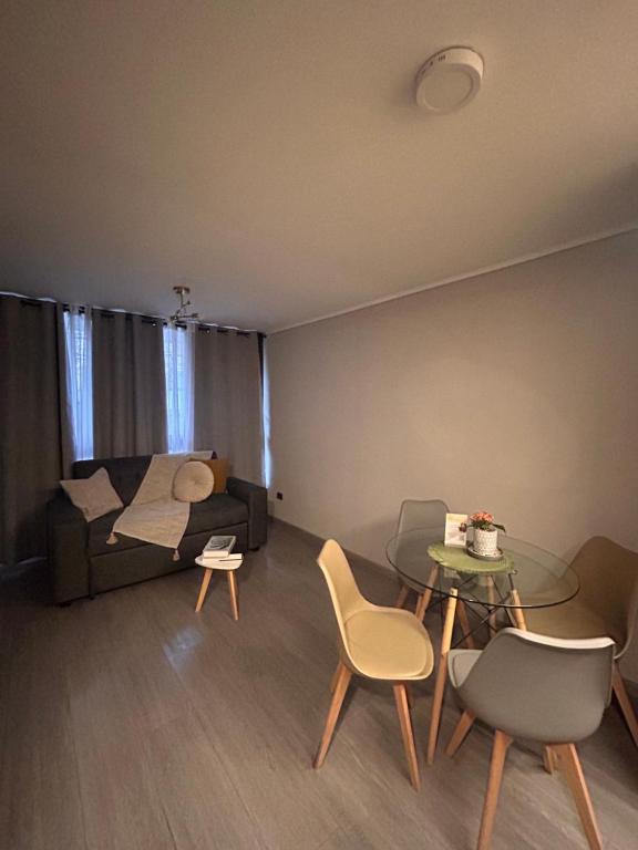 DEPARTAMENTO MODERNO y COMODO CERCA A MOVISTAR ARENA Y FANTASILANDIA - 2