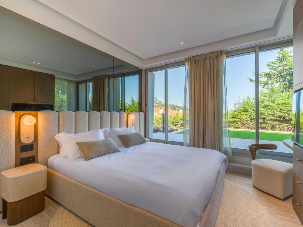 High-End Apartment with Spacious Terrace - 3
