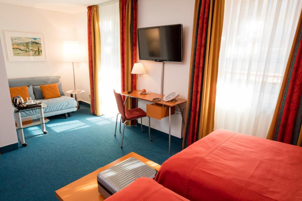 Design Hotel Zollamt photo