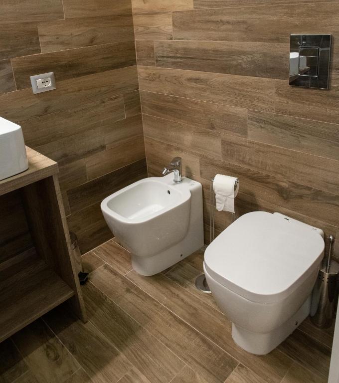 La Dimora di Parthenope Ferrara Rooms - 2