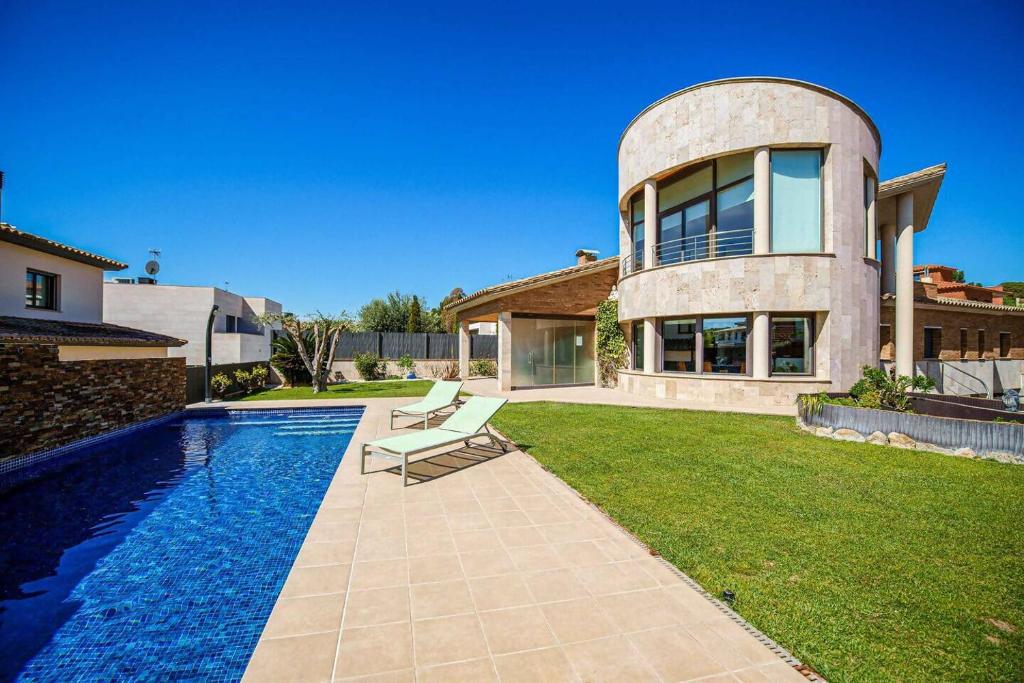 Casa La Vinya "Alto Standing" - 1