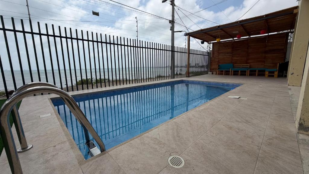 Casa frente al mar - 1