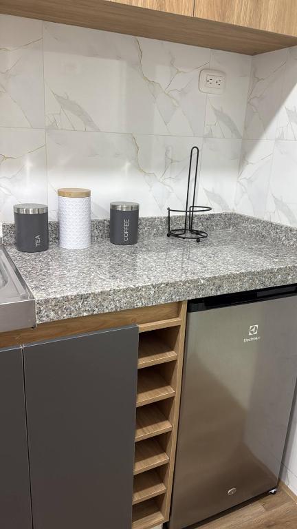Beautiful Loft 5 minutes from the Airport - 5