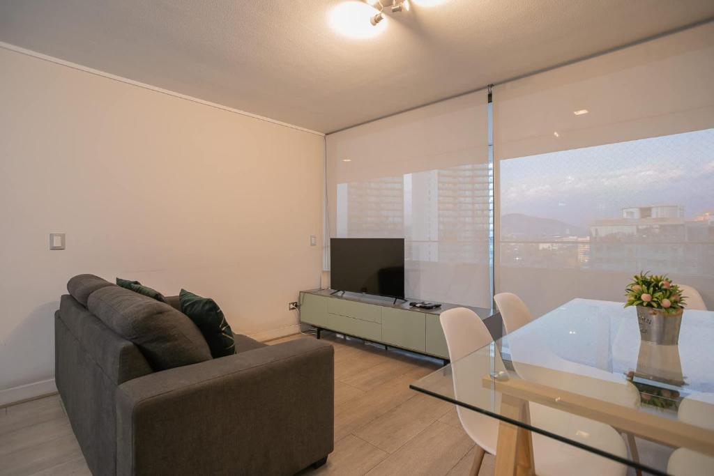 Exclusive Apt in Las Condes Balcony & Pool - 4