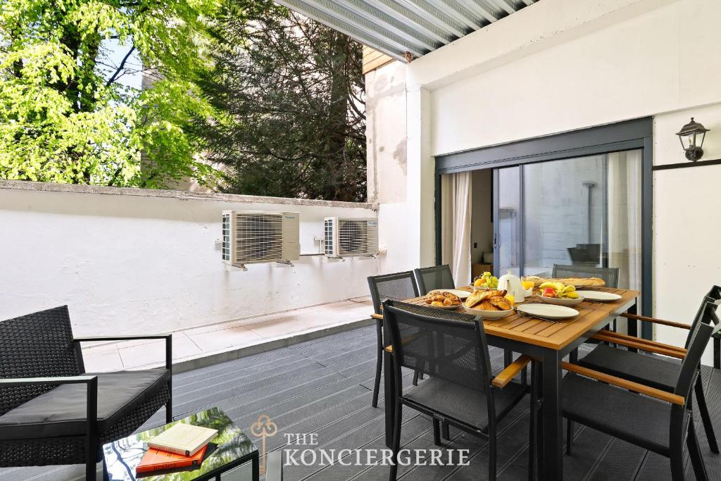 Appartement design avec Terasse et climatisation - 3