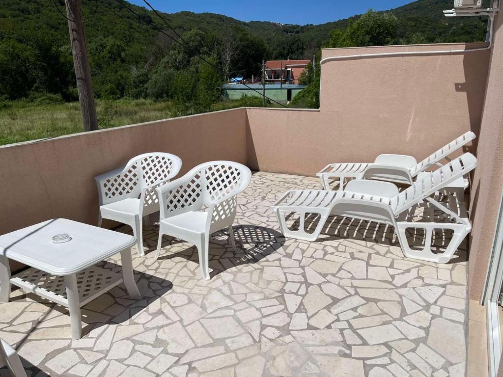 Apartment with pool Tomic Boka Bay - 5