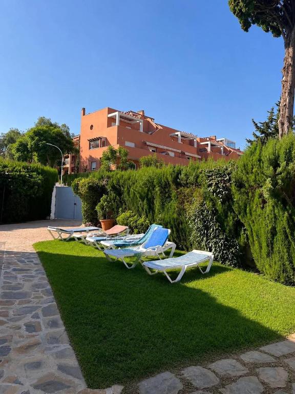 Dad s Dream Legacy Villa 15 Min Walk to La Carihuela Beach - 2