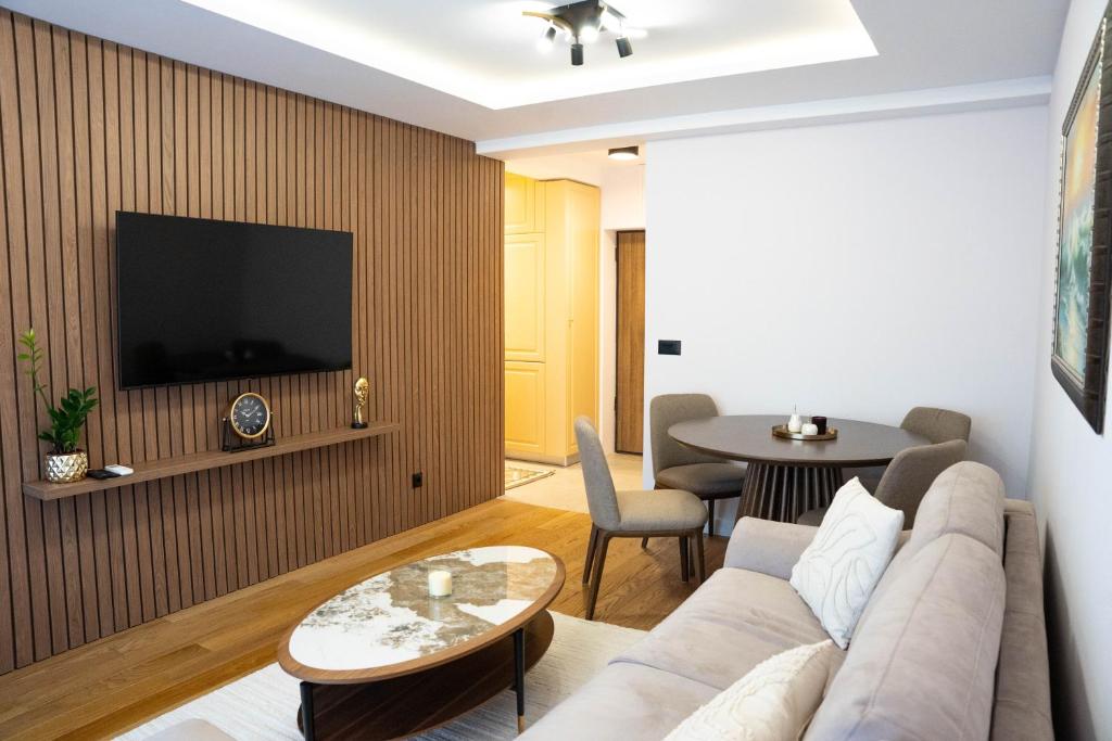 Žana Luxury Apartment - City Center Tivat - 1