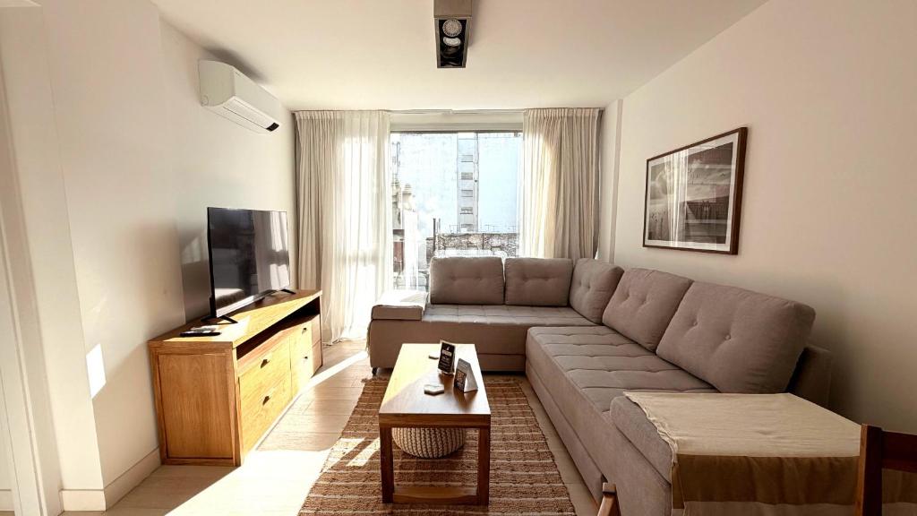 Depto Dario - Depto para 4 con amenities en Royal Park, zona La Perla, Mar del Plata - Hola Sur - 1