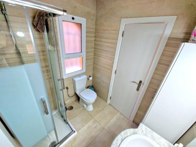 Sunny Palm Villa with Private Pool in Callao Salvaje - 2