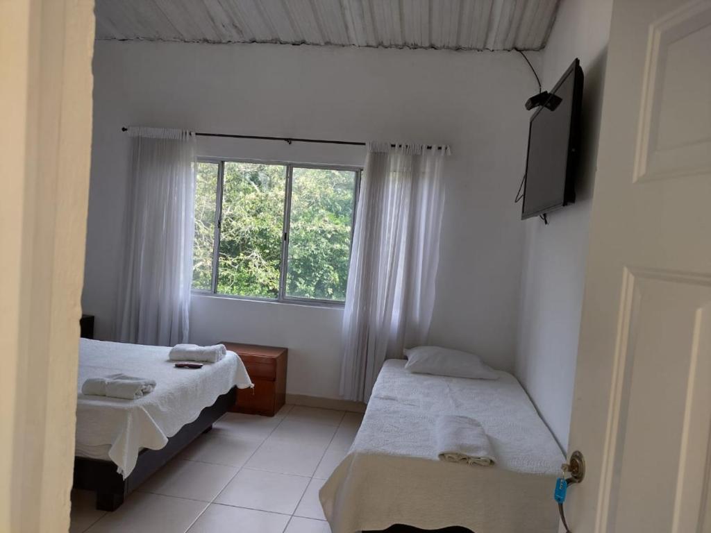 Finca Hotel Campestre Salitre Villeta - 2
