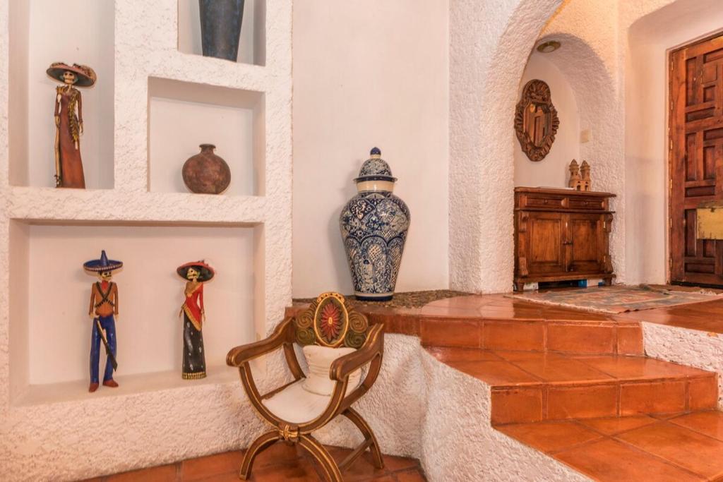Old World Charm & Amazing Views in Historic Center - 1