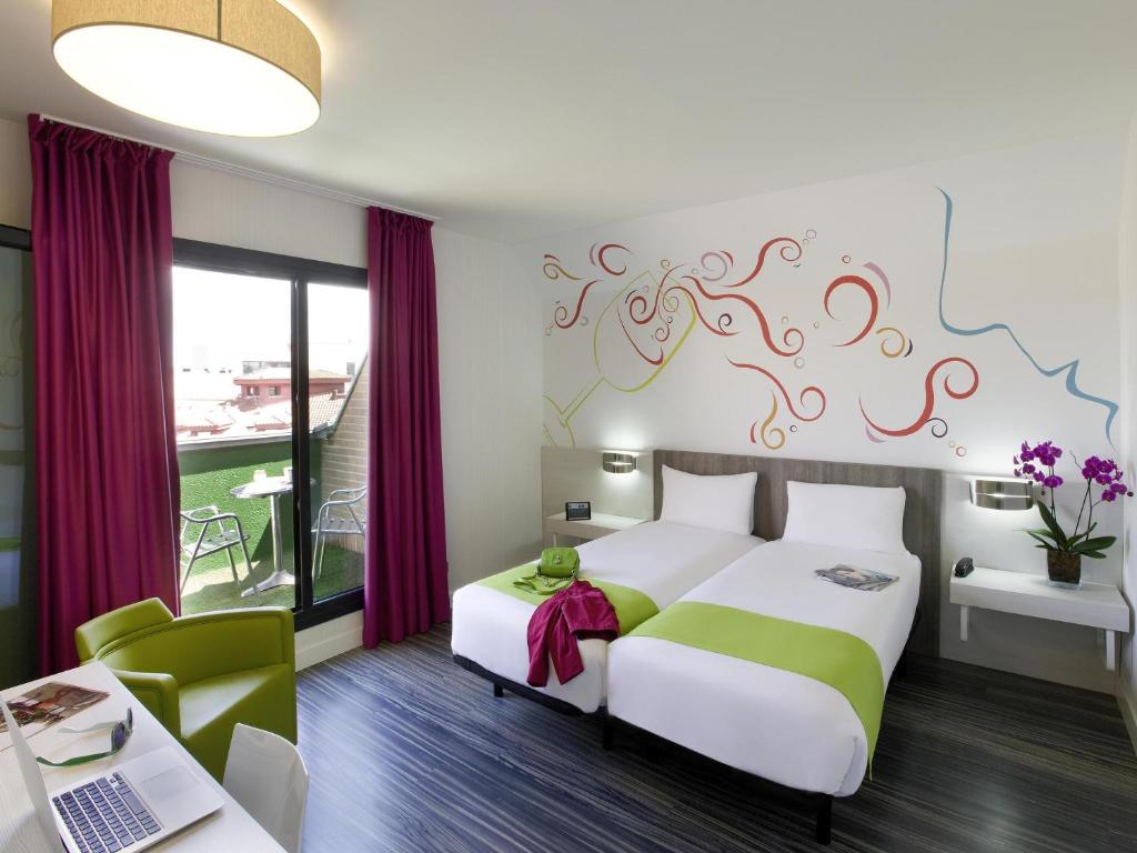 Ibis Styles Madrid Prado - 1