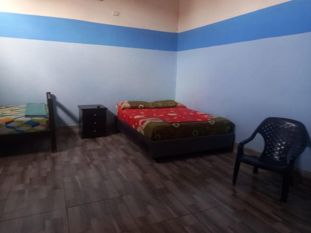 Hostal Sadhana - 4