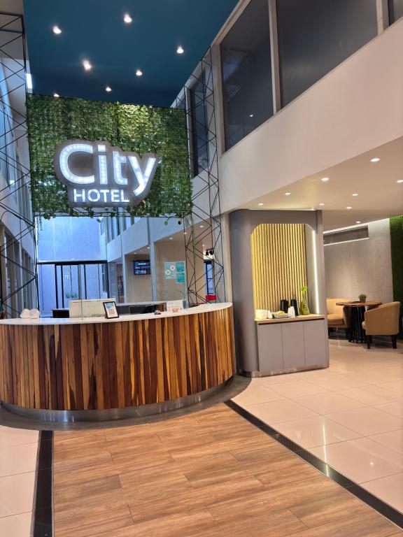HOTEL CITY - 2