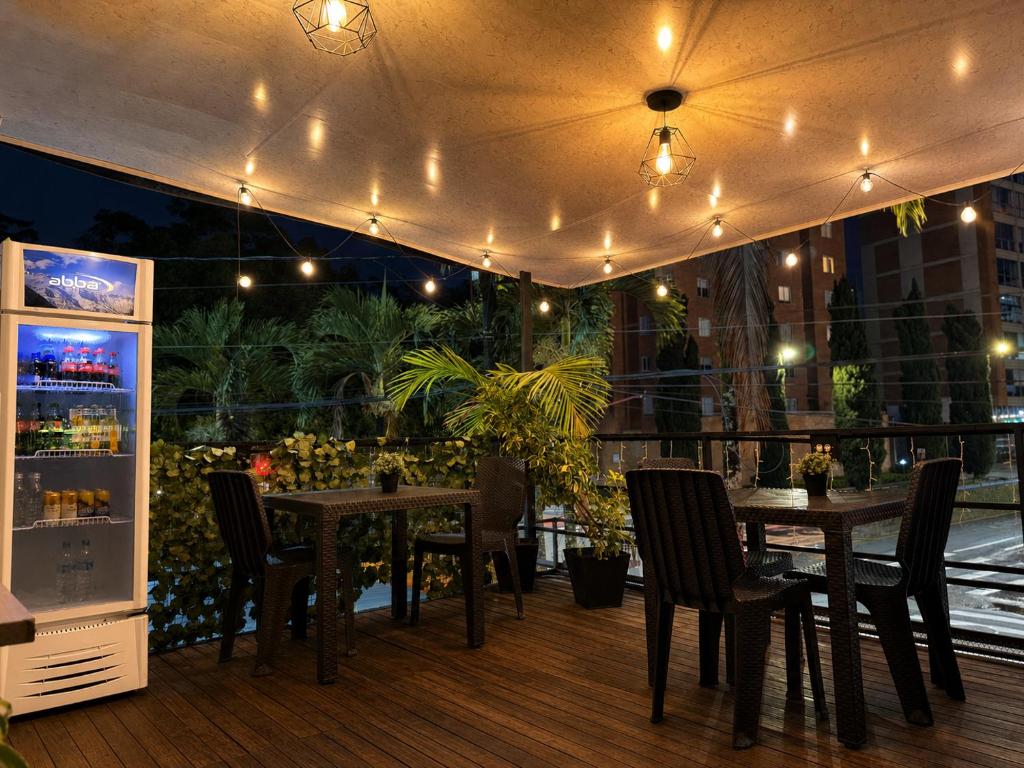 Hotel Laureles Palo Alto - 3