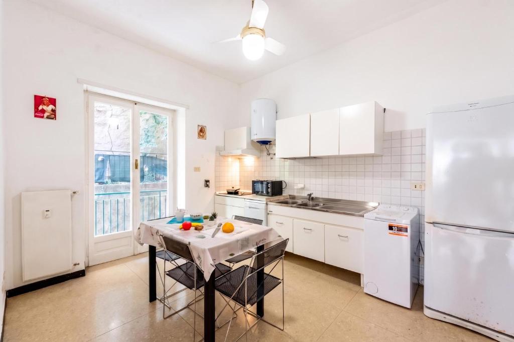 House Rondinella Genova City Center - Happy Rentals - 3