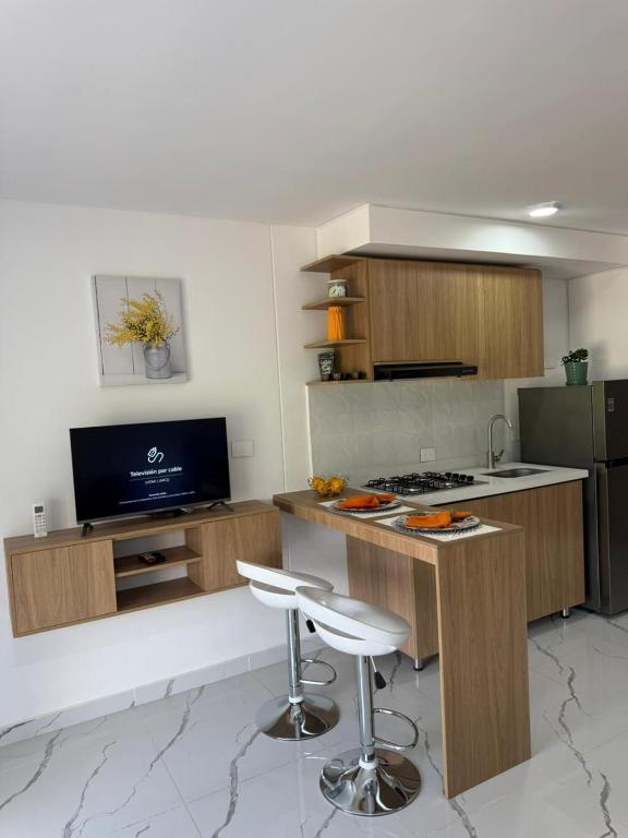 Brand new studio in University district AC WiFi - 1