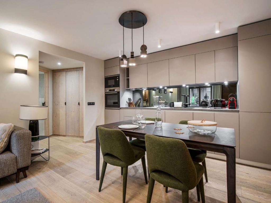 Appartement idéal, proche pistes - 2 pers. - FR-1-568-62 - 4