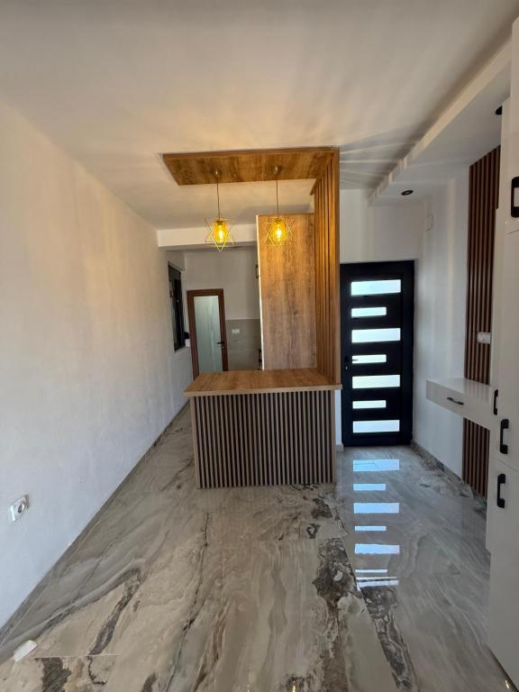Riverside Apartments - 4