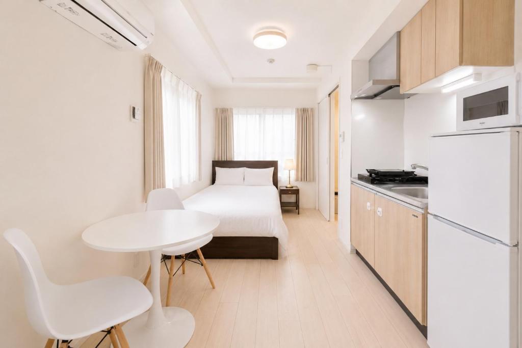 FL Residence Jingu Gyoen VI　A Quiet, Modern Stay Near Shinjuku in Tokyo
