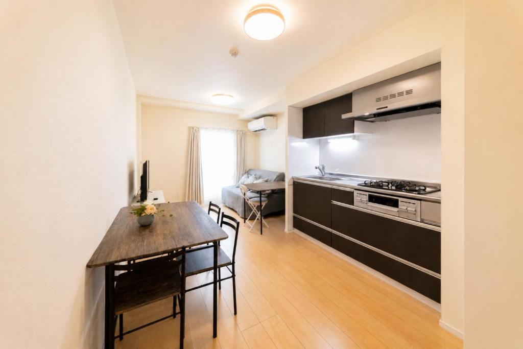 FL Residence Jingu Gyoen VI　A Quiet, Modern Stay Near Shinjuku in Tokyo