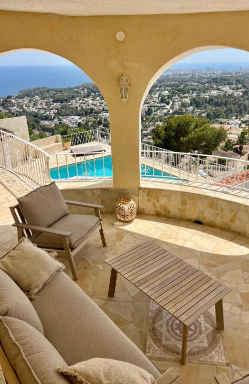 Dream villa with spectacular sea views - 4