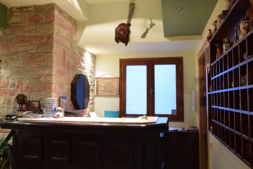 フロント・ロビー