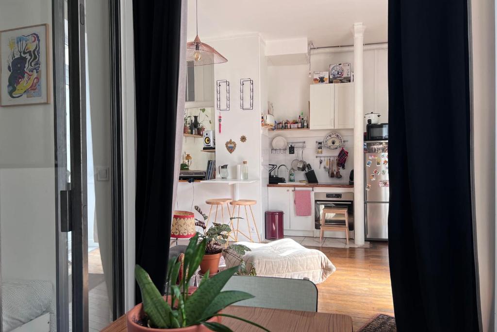 Quiet apartment near the Canal de l'Ourcq - 3