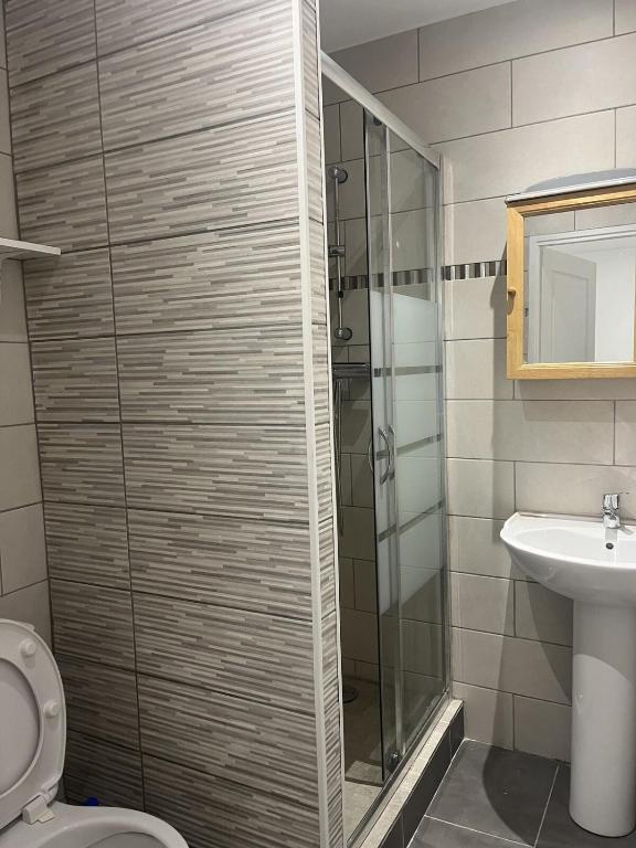 Rdc- centre ville - 1chambre - 4