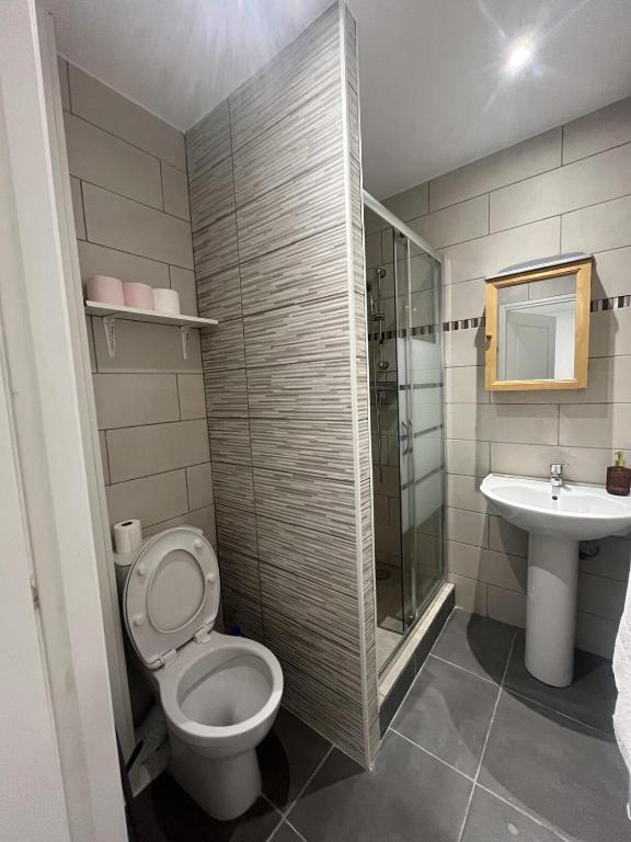 Rdc- centre ville - 1chambre - 5