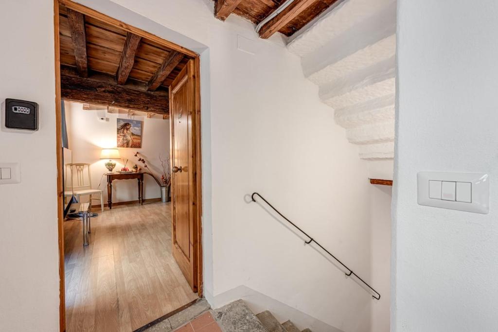 Signoria & Duomo - Historic Florence Home - 2